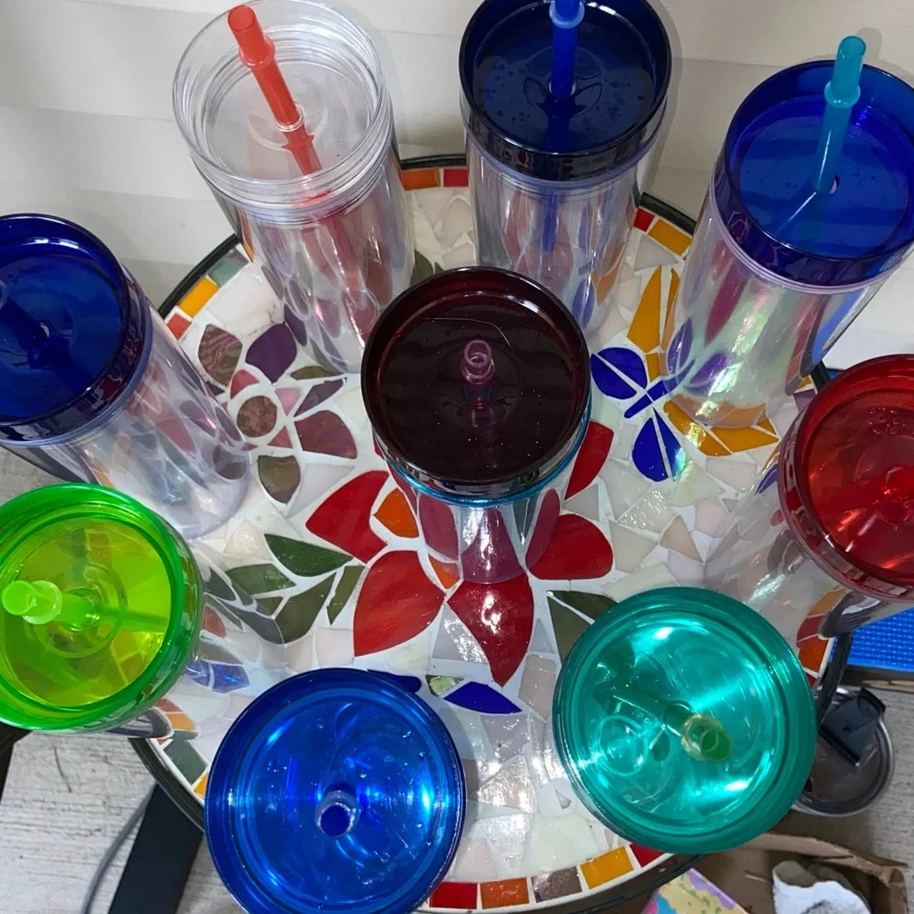 Mixed Brands of Colorful Tumbler w/9pcs. & Straws-Used w/Some Lite Wash & Wear